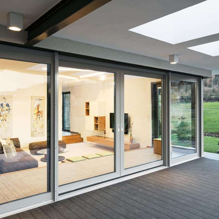<strong>Glass sliding doors</strong>