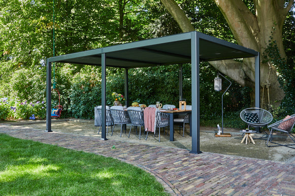 Serano pergola met lamellendak