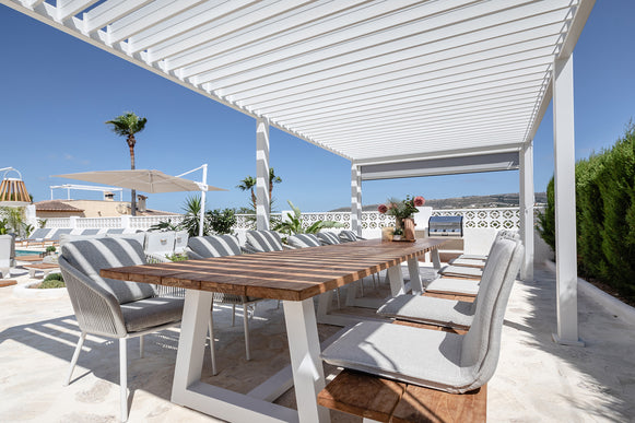 Luna pergola met lamellendak